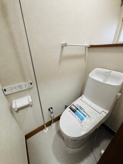 物件内観写真17　(トイレ)