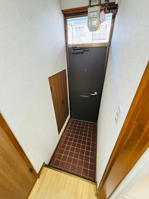 物件内観写真20　(玄関)