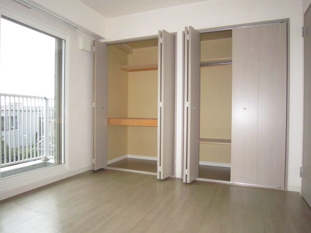 物件内観写真11　(収納)