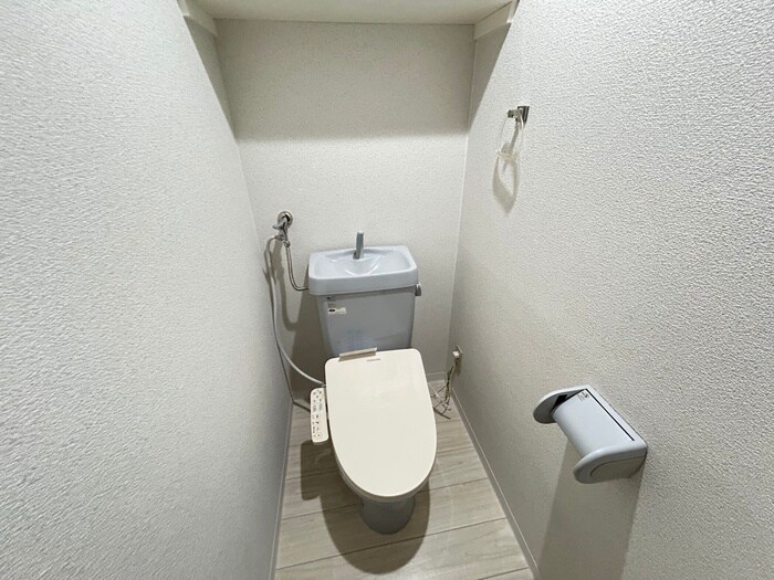 物件内観写真13　(トイレ)