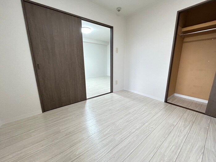 物件内観写真15　(居室)