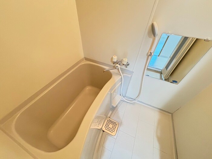 物件内観写真12　(バス／シャワールーム等)