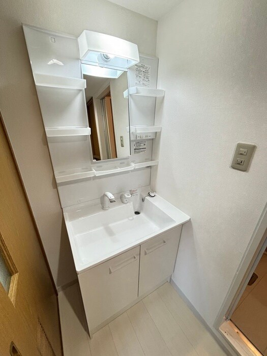 物件内観写真14　(洗面)