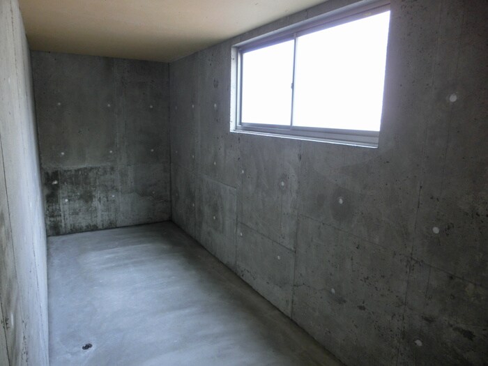 物件外観写真5　(駐輪場)