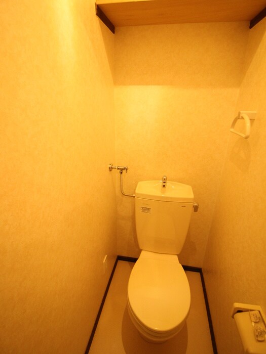 物件内観写真15　(トイレ)