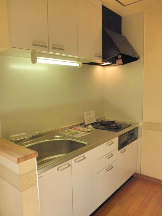 物件内観写真8　(キッチン)