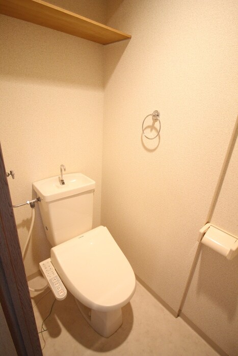 物件内観写真17　(トイレ)