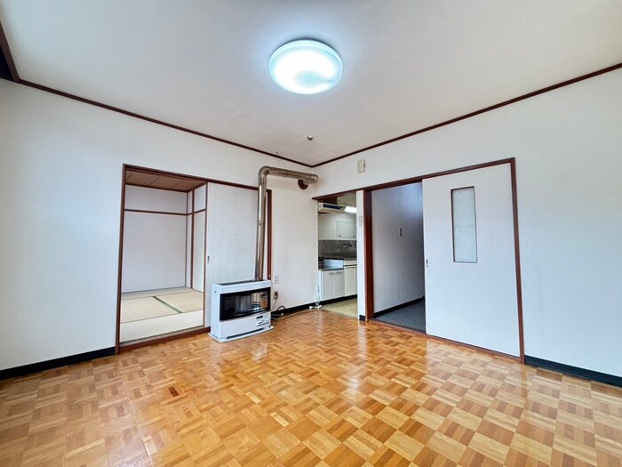 物件内観写真10　(居室)