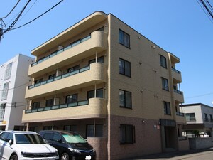 る・ぱれ平岸壱番館外観写真