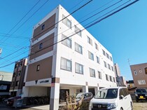 レジデンス美園の外観写真