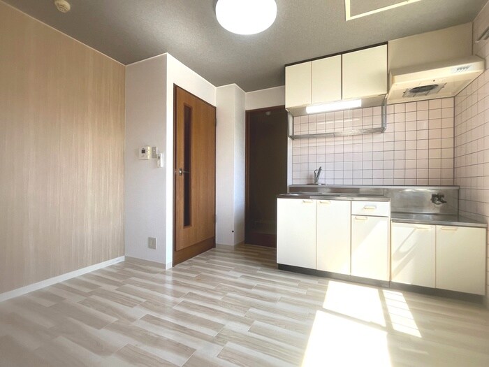 物件内観写真7　(居室)