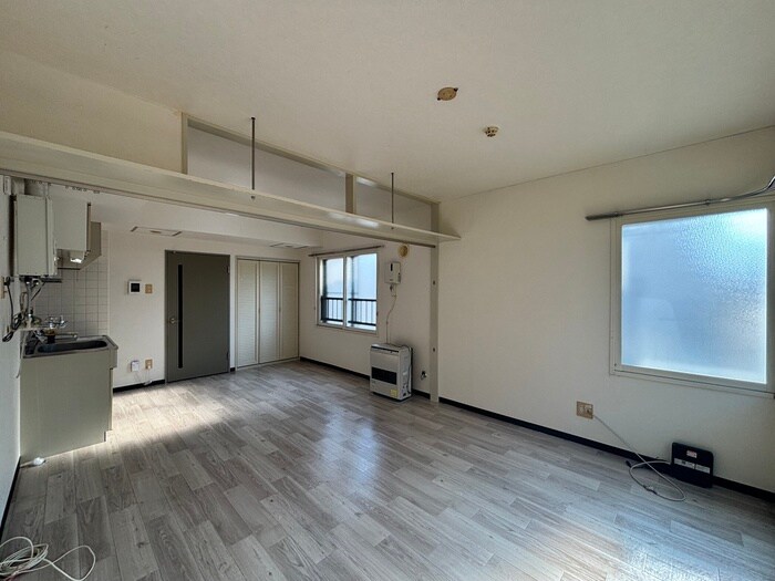 物件内観写真8　(居室)