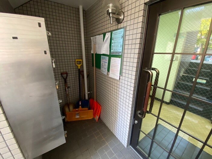 物件外観写真6　(建物設備)