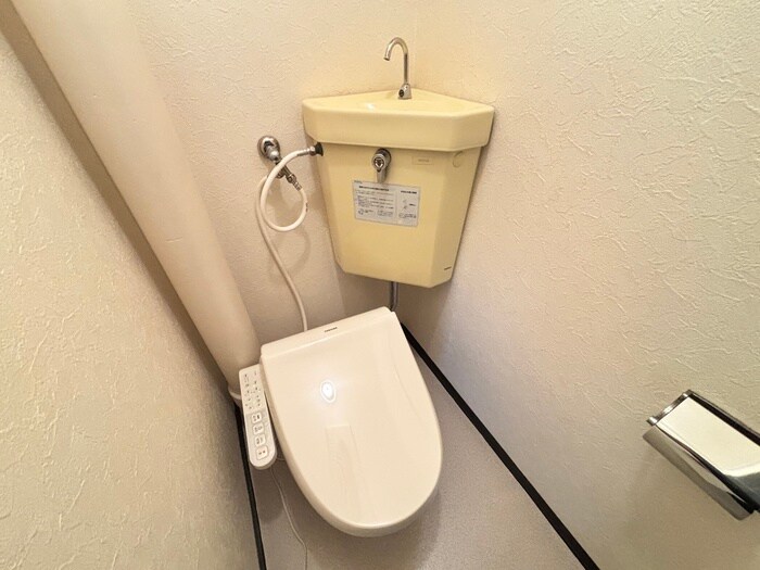 物件内観写真15　(トイレ)