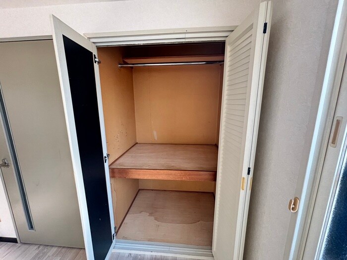 物件内観写真17　(収納)