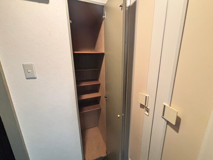 物件内観写真19　(靴箱)