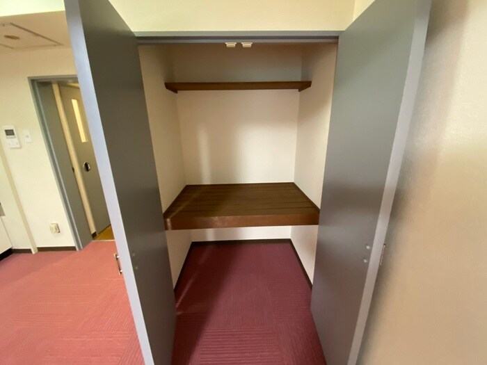 物件内観写真10　(収納)