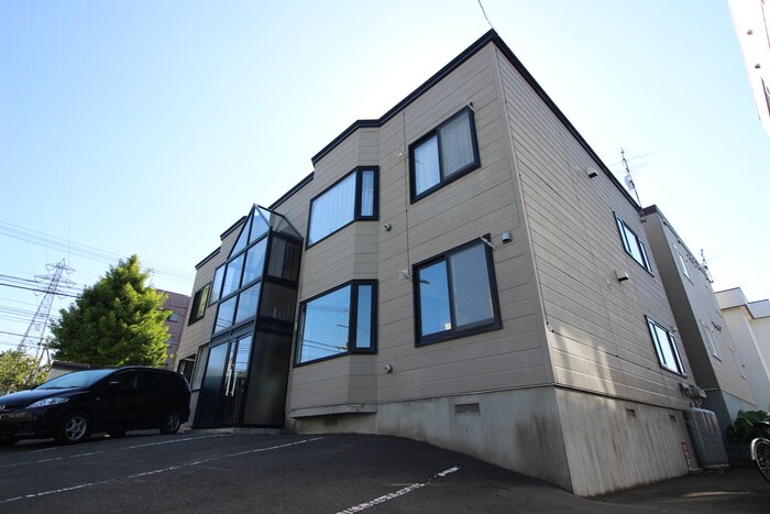 物件外観写真2　(外観写真)