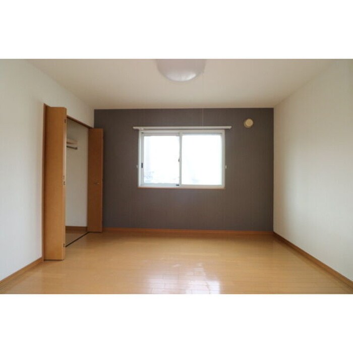 物件内観写真6　(居室)