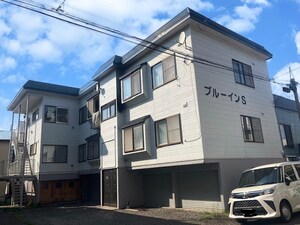 ブル－インＳ外観写真
