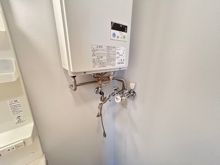 物件内観写真18　(洗濯機置場)