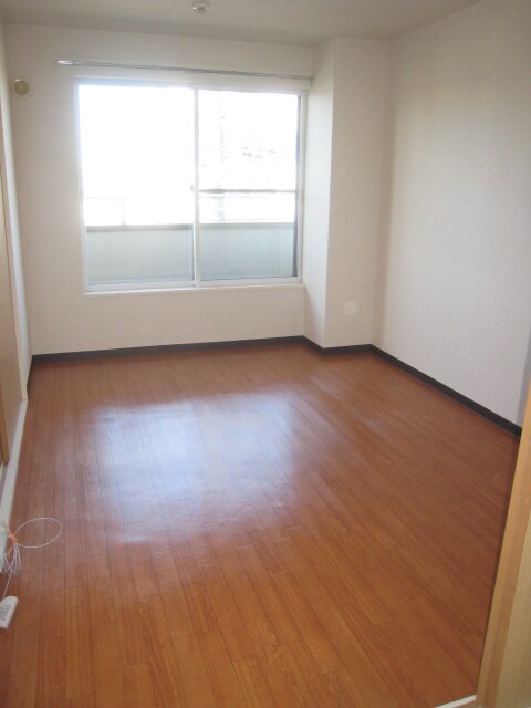 物件内観写真6　(居室)