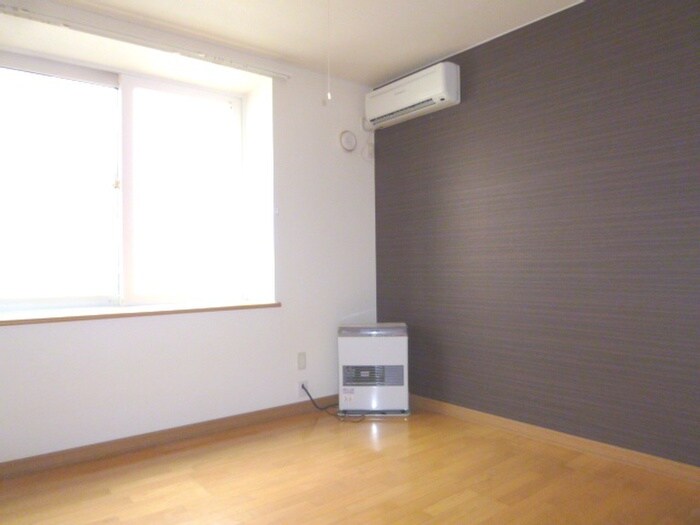 物件内観写真4　(居室)