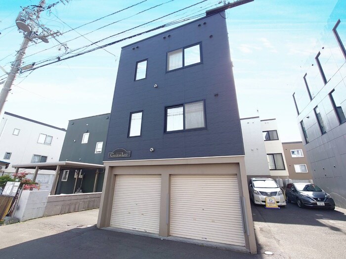 物件外観写真2　(外観写真)