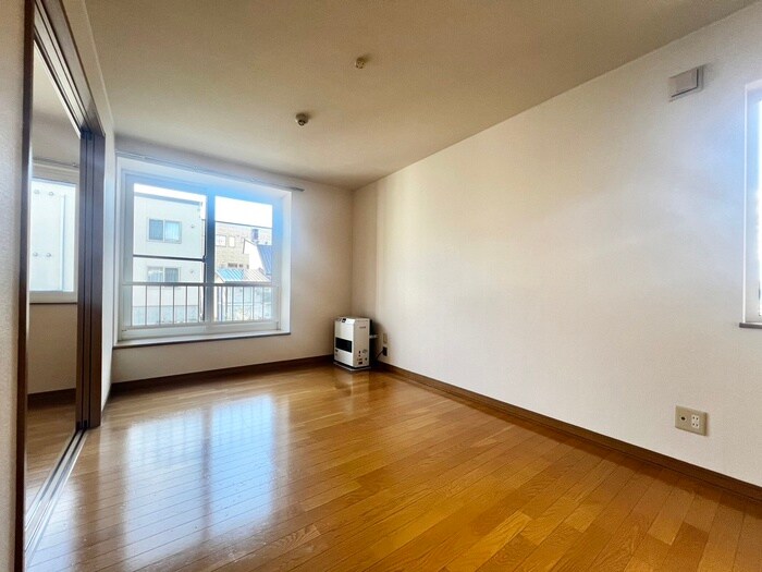 物件内観写真22　(居室)