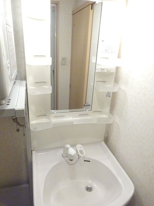 物件内観写真12　(洗面)