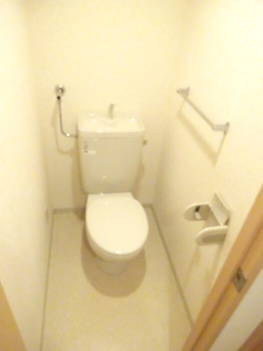 物件内観写真15　(トイレ)