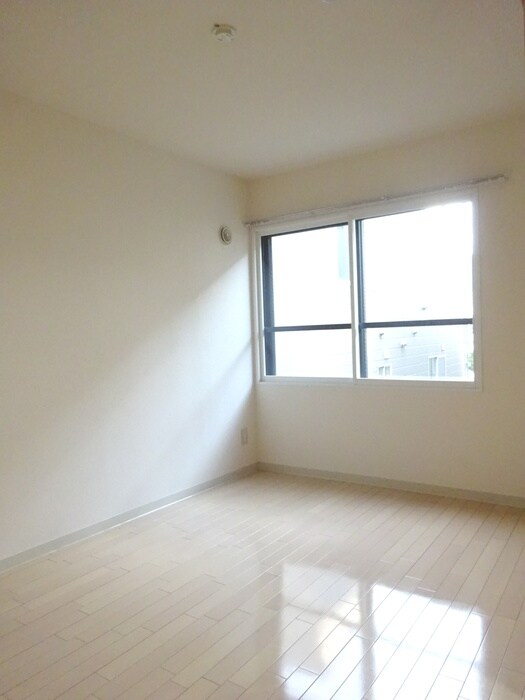 物件内観写真18　(居室)