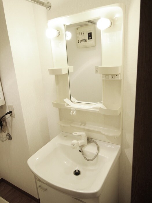 物件内観写真10　(洗面)