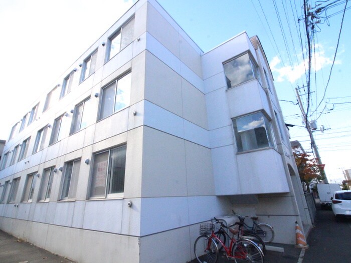 物件外観写真3　(外観写真)