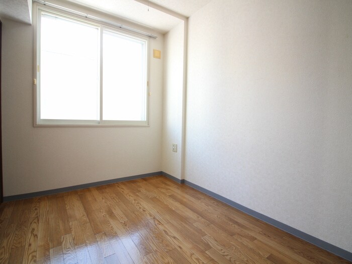 物件内観写真11　(居室)