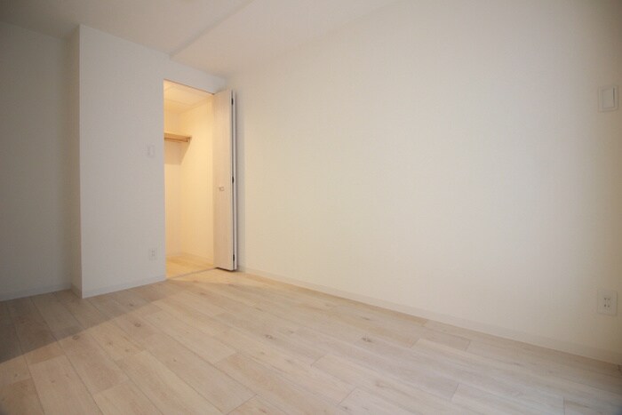 物件内観写真10　(居室)