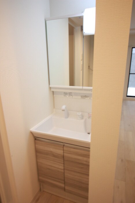 物件内観写真13　(洗面)