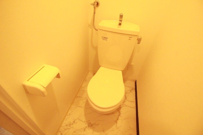 物件内観写真12　(トイレ)