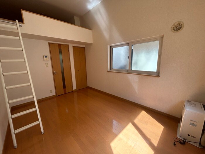 物件内観写真7　(居室)