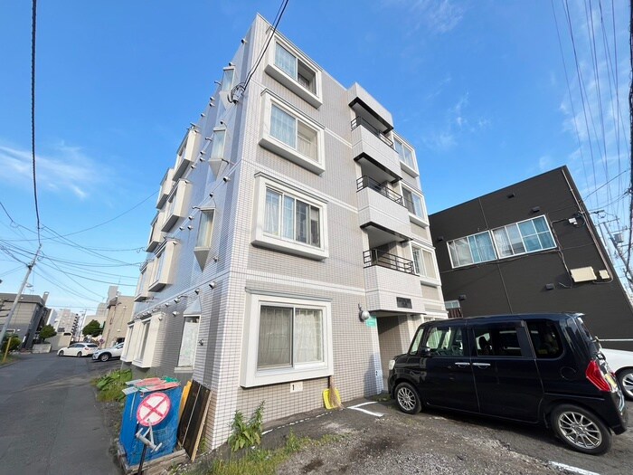 物件外観写真2　(外観写真)