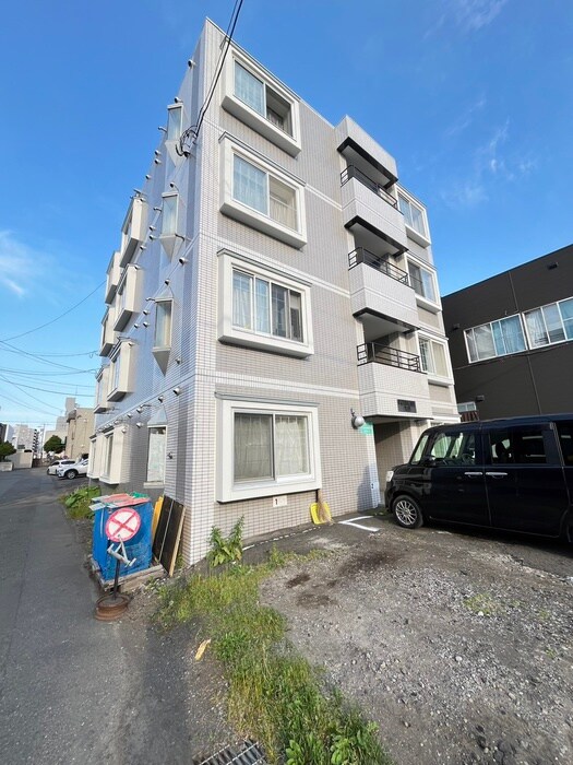 物件外観写真3　(その他)