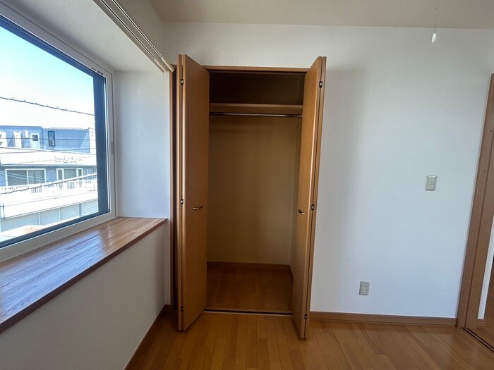 物件内観写真13　(収納)