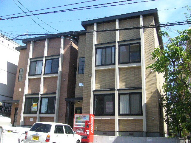 物件外観写真2　(外観写真)