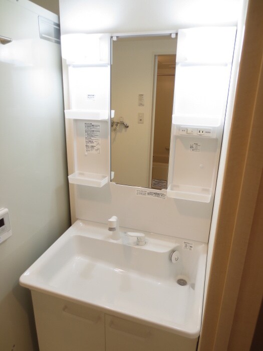 物件内観写真13　(洗面)