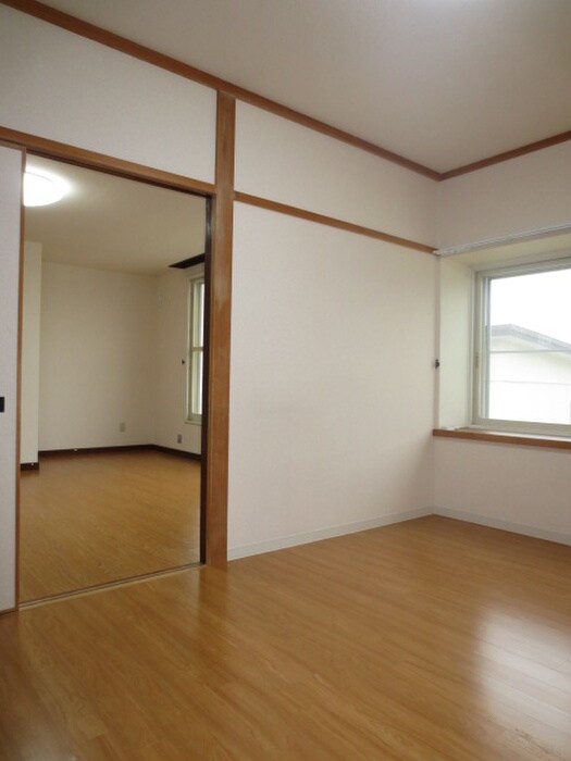 物件内観写真10　(居室)