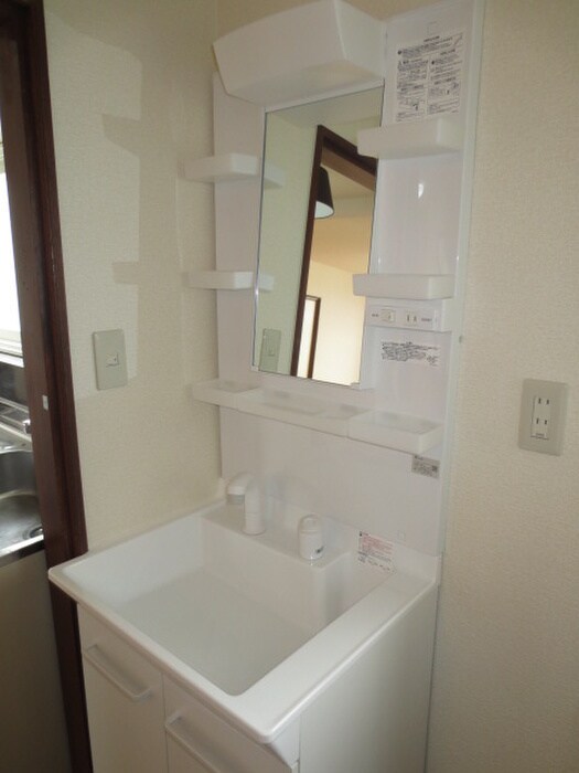 物件内観写真13　(洗面)