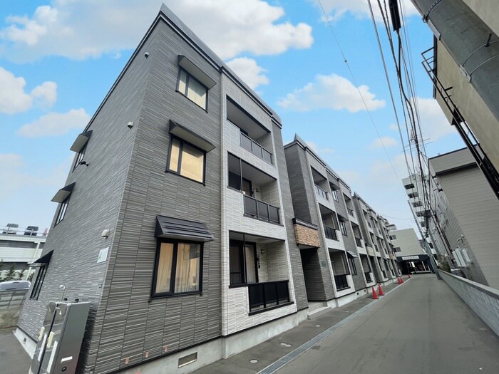 物件外観写真2　(外観写真)