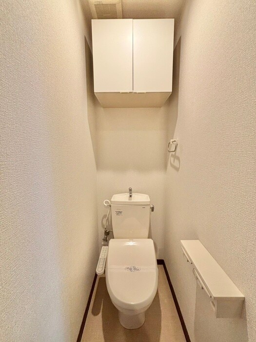 物件内観写真15　(トイレ)