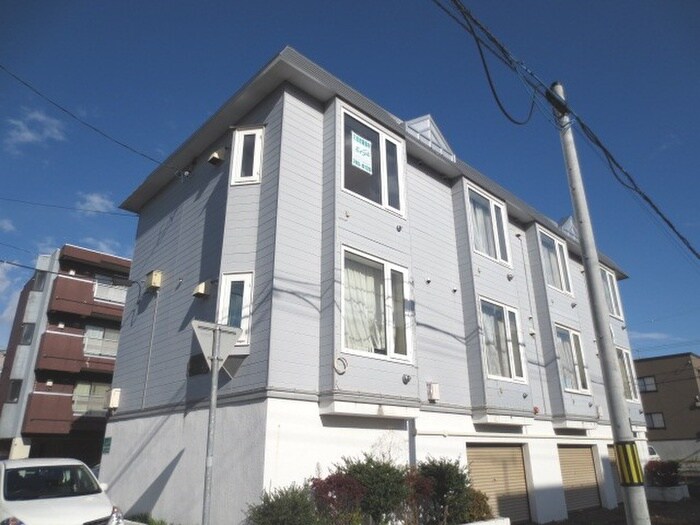 物件外観写真2　(外観写真)