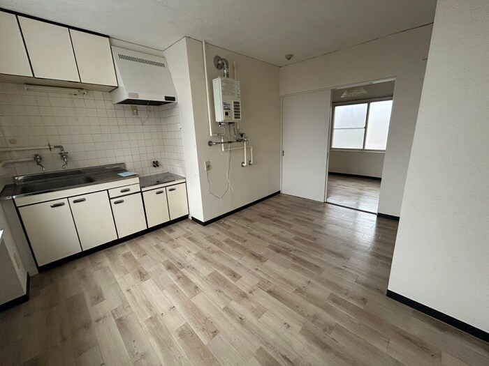 物件内観写真6　(居室)